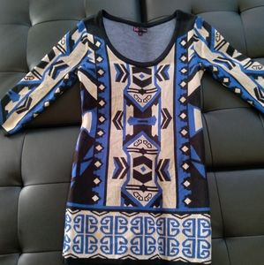 t/o sweater size medium